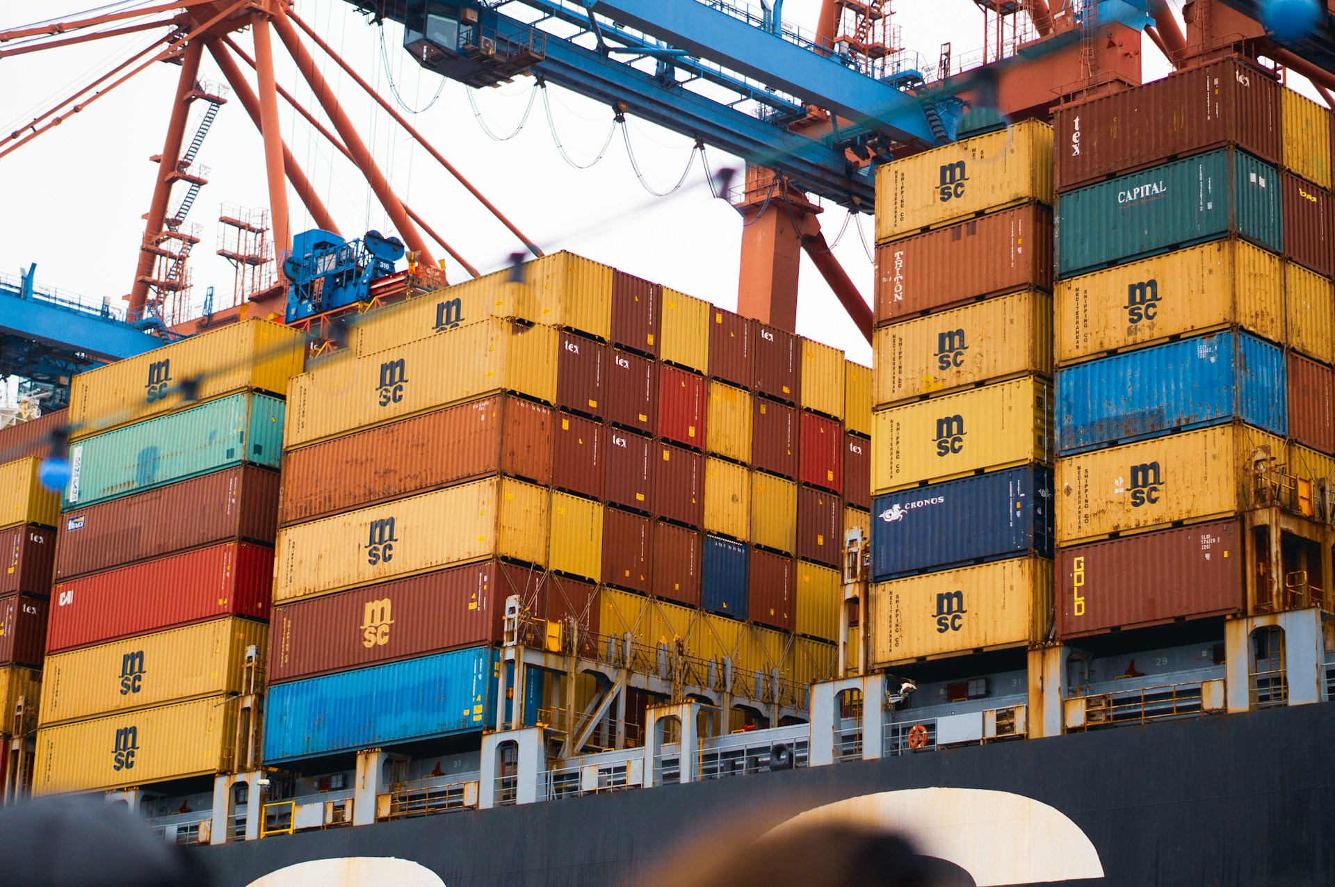SAP logistics consultants improving transportation planning, warehouse operations, fleet visibility, and delivery performance